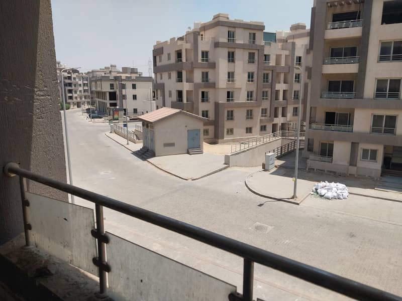 فرصة لا تعوض للسكن الراقي | شقة لُقطة للإيجار الفاضي بأرقى موقع فرصة لا تعوض للسكن الراقي | شقة لُقطة للإيجار الفاضي بأرقى موقع