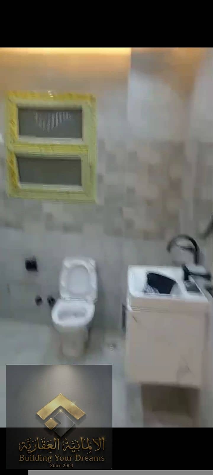 8 22933. jpg