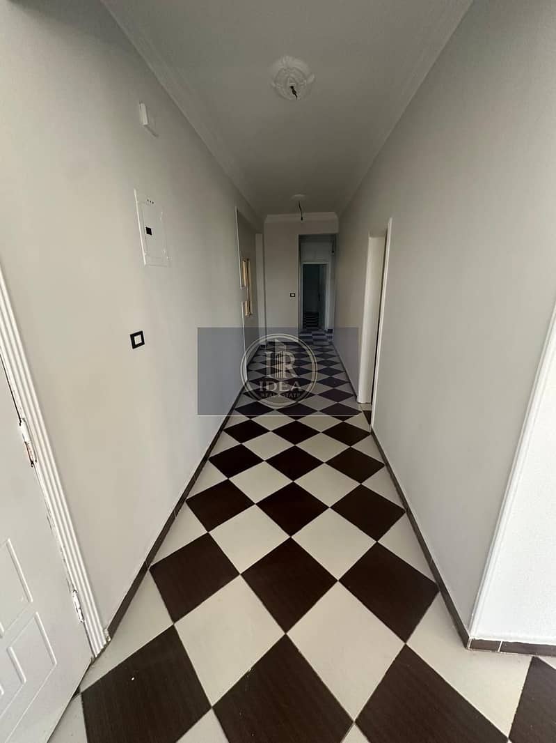 7 1000497779. jpg