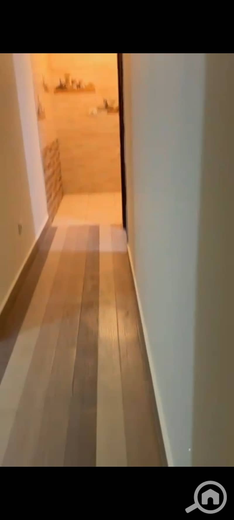 5 1000425563. jpg