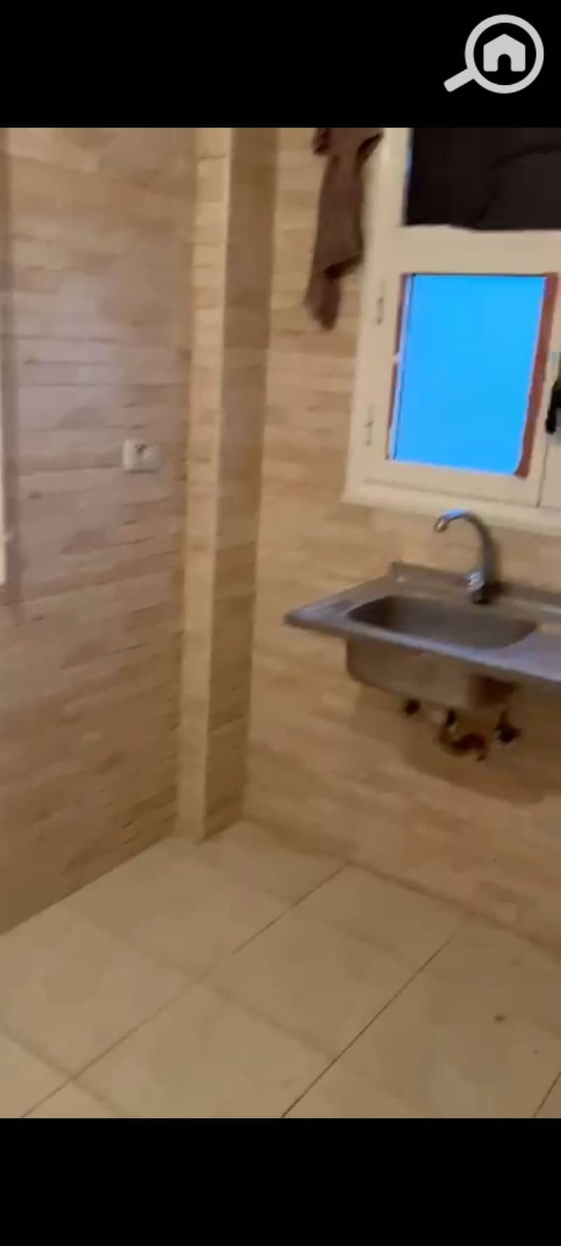 7 1000425565. jpg