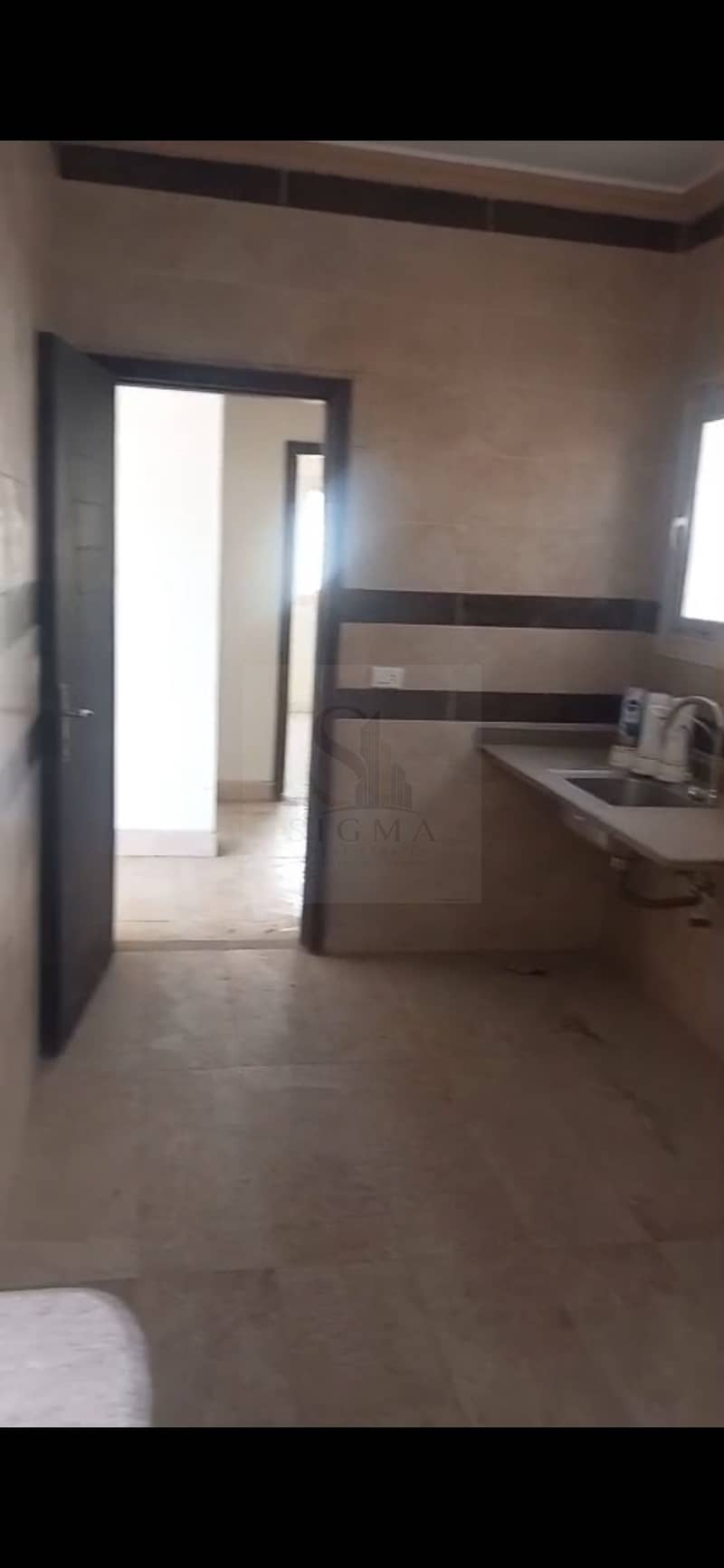6 1000488211. jpg