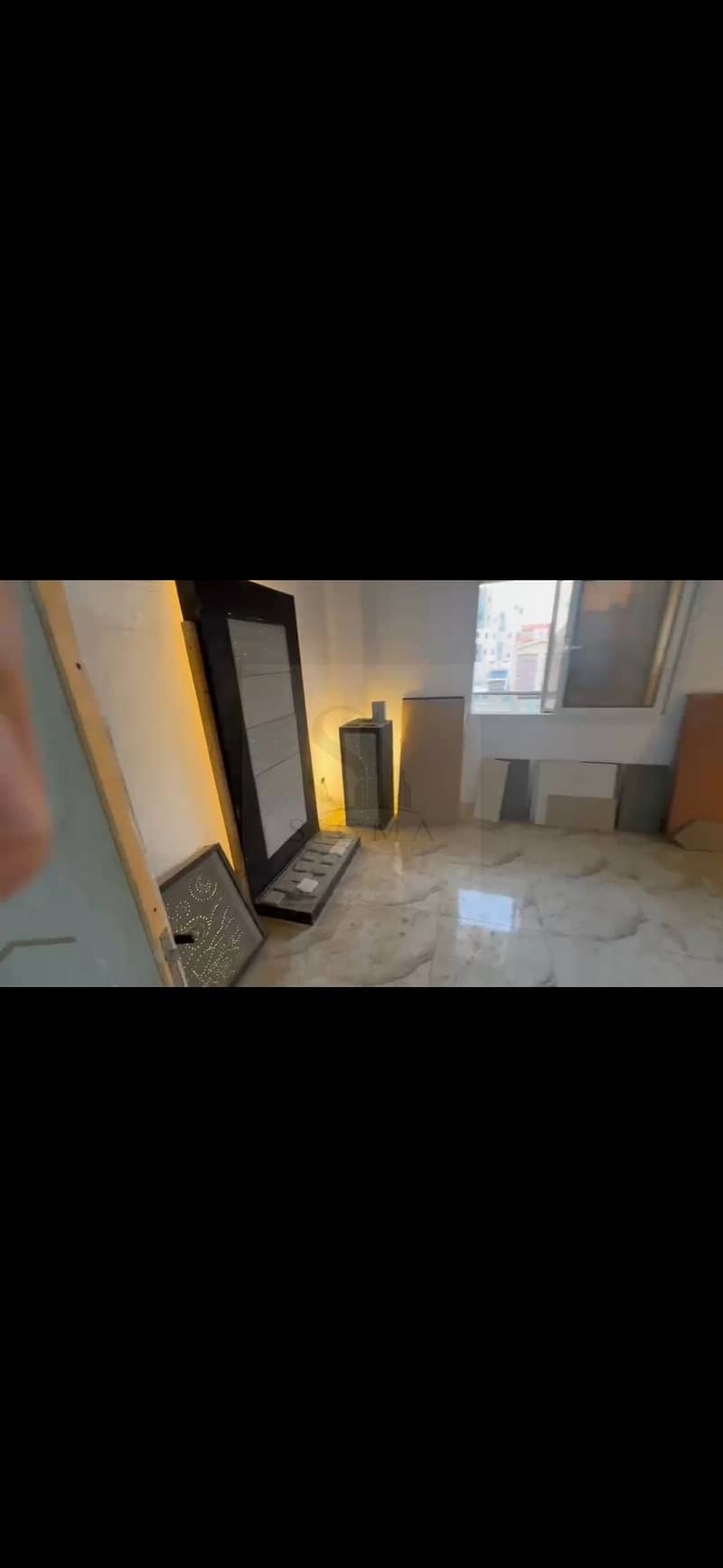 3 1000488955. jpg