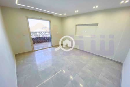 2 Bedroom Flat for Sale in Sporting, Alexandria - WhatsApp Image 2026-08-06 at 16.19. 37. jpg