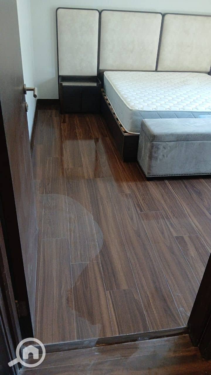 7 876a24d9-d60d-4997-88af-c9df873e4180. jpg