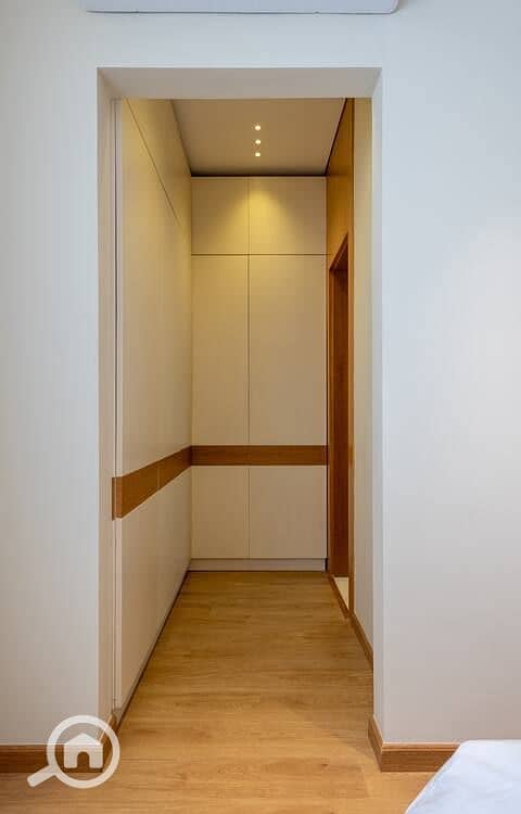 8 5e1bfebb-8f26-4c73-ba20-a354d77448ad. jpg