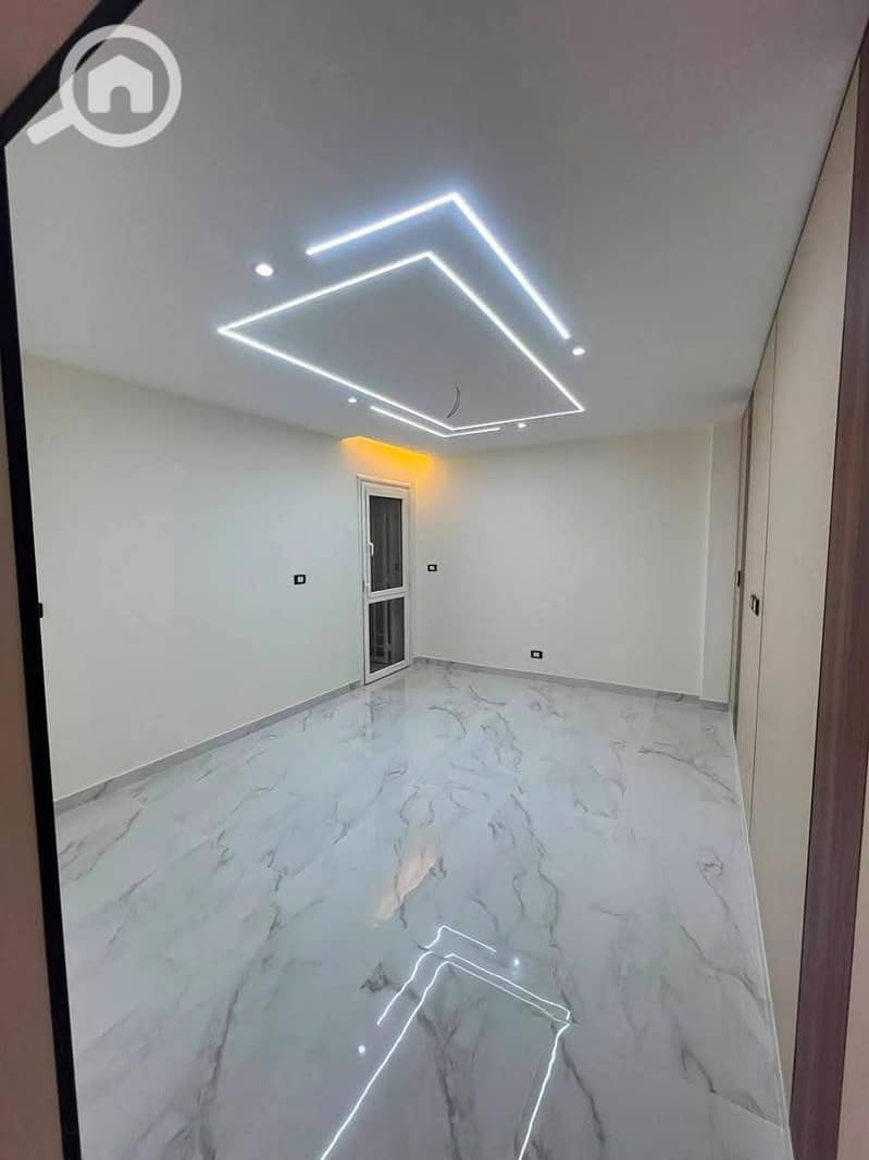 4 1000475750. jpg