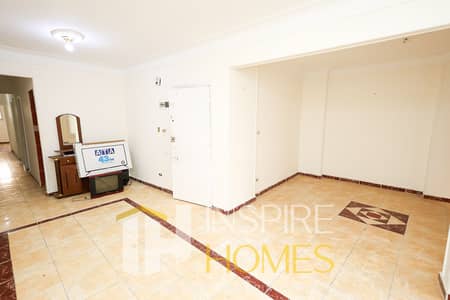 3 Bedroom Flat for Sale in Sidi Beshr, Alexandria - 1. jpg
