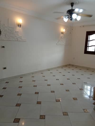 2 Bedroom Apartment for Rent in New Cairo, Cairo - شقة سكنية للايجار (ق. جديد) بالقاهرة الجديدة تجمع الاول 2 Bedroom Apartment for Rent in New Cairo, Cairo - شقة سكنية للايجار (ق. جديد) بالقاهرة الجديدة تجمع الاول