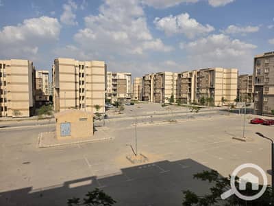 3 Bedroom Apartment for Sale in 6th of October, Giza - 231975. jpg
