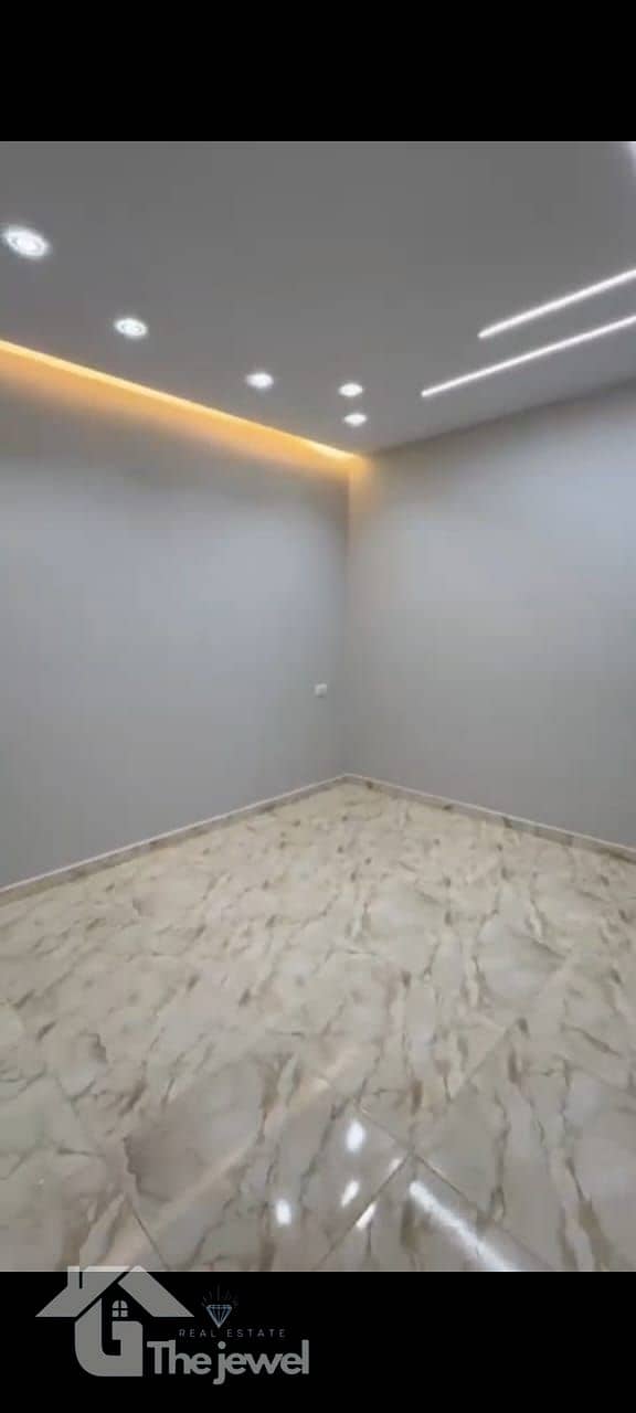 5 1000493955. jpg