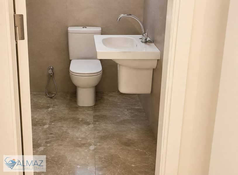 4 WhatsApp Image 2026-08-15 at 1.49. 29 PM. jpeg