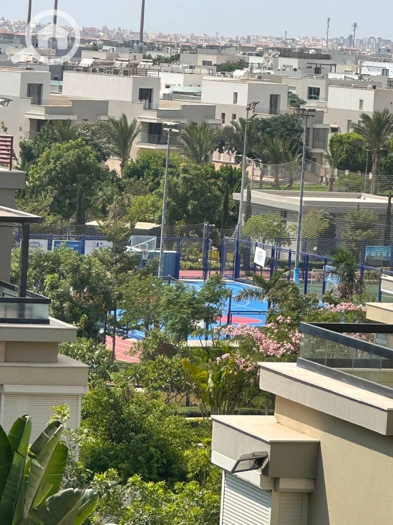 4 f3f60b20-6ba5-4b51-b8a8-726f8a191eb7. jpeg