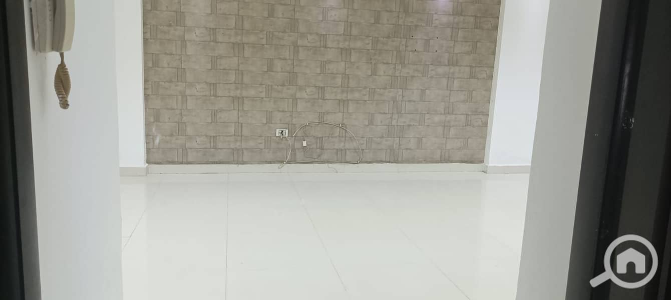 8 1000549864. jpg