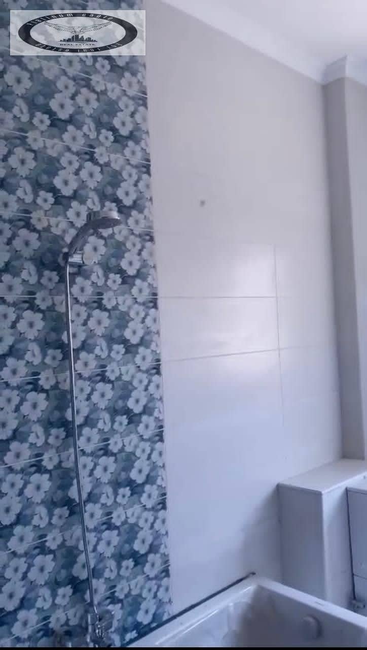 10 ddc0fa41-3ac4-4cc2-aa38-dfd0d2b86f9a. jpg