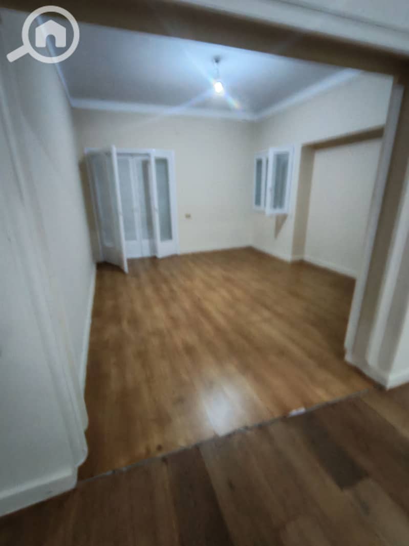 7 822589. jpg