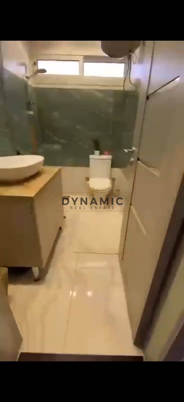 10 1000029812. jpg
