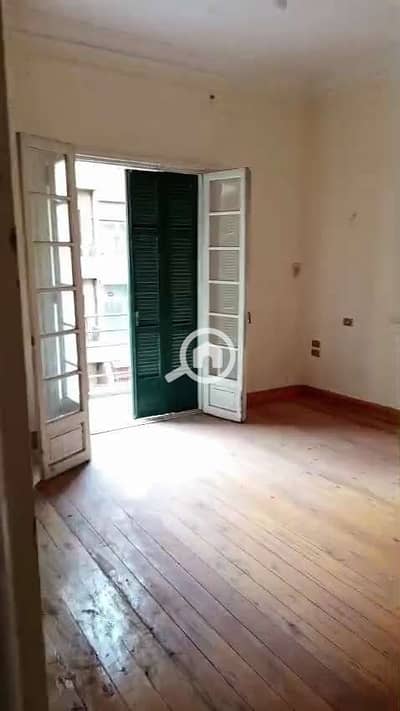 Office for Rent in Downtown Cairo, Cairo - ee8bd090-0ab5-42d1-9464-7518c005894c. jpg Office for Rent in Downtown Cairo, Cairo - ee8bd090-0ab5-42d1-9464-7518c005894c. jpg