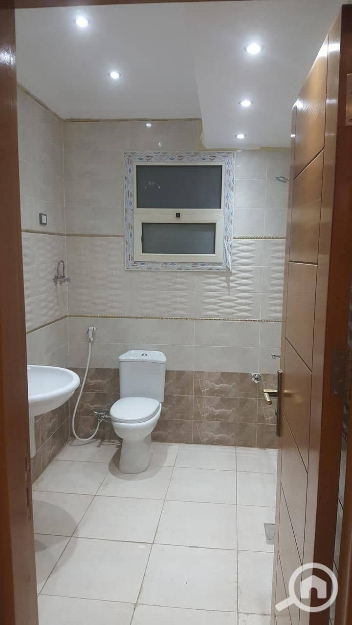 8 1000154786. jpg