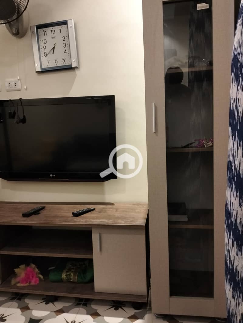 6 7ada836b-bd30-4f9a-b2f1-f72a3ebfa86f. jpg