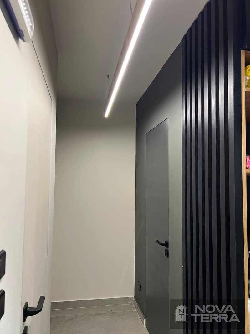 7 Apartment for sale in Beverly Hills Compound (4 Mix) – Sheikh Zayed Third floor with elevator _ Flexible payment options (furnished or unfurnished) _ Prime location-image-7. jpg