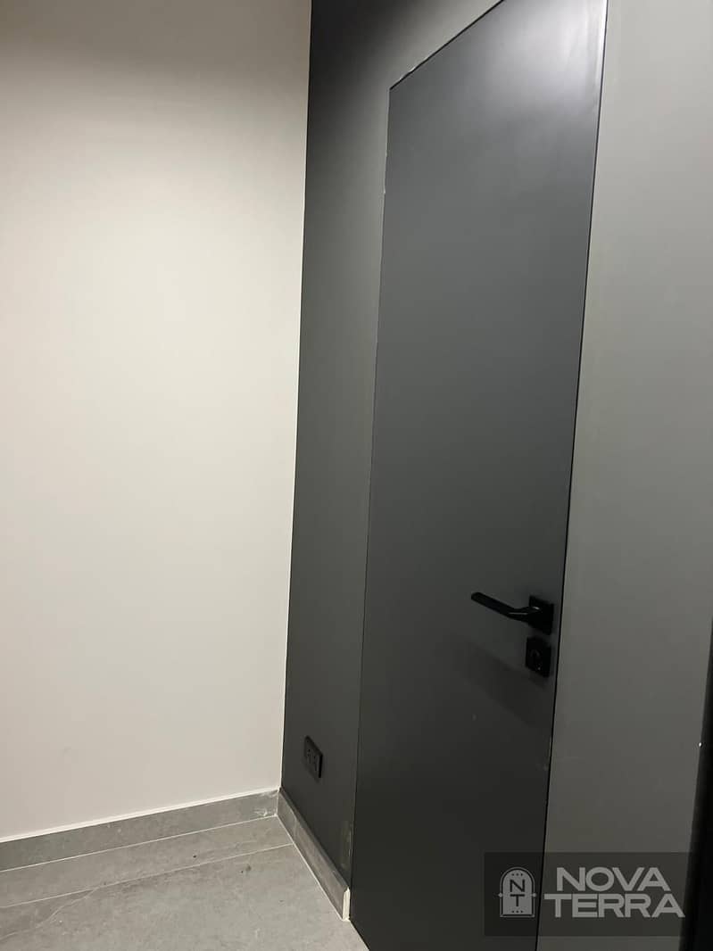 9 Apartment for sale in Beverly Hills Compound (4 Mix) – Sheikh Zayed Third floor with elevator _ Flexible payment options (furnished or unfurnished) _ Prime location-image-9. jpg