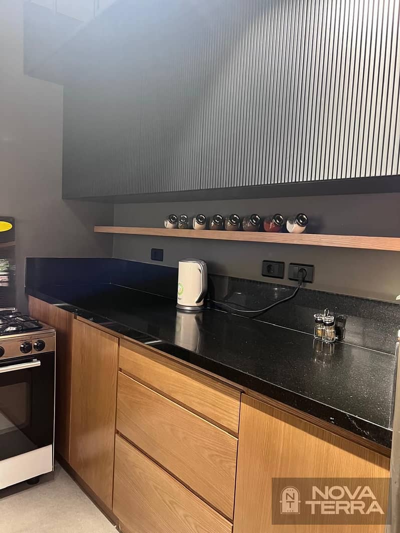 14 Apartment for sale in Beverly Hills Compound (4 Mix) – Sheikh Zayed Third floor with elevator _ Flexible payment options (furnished or unfurnished) _ Prime location-image-14. jpg