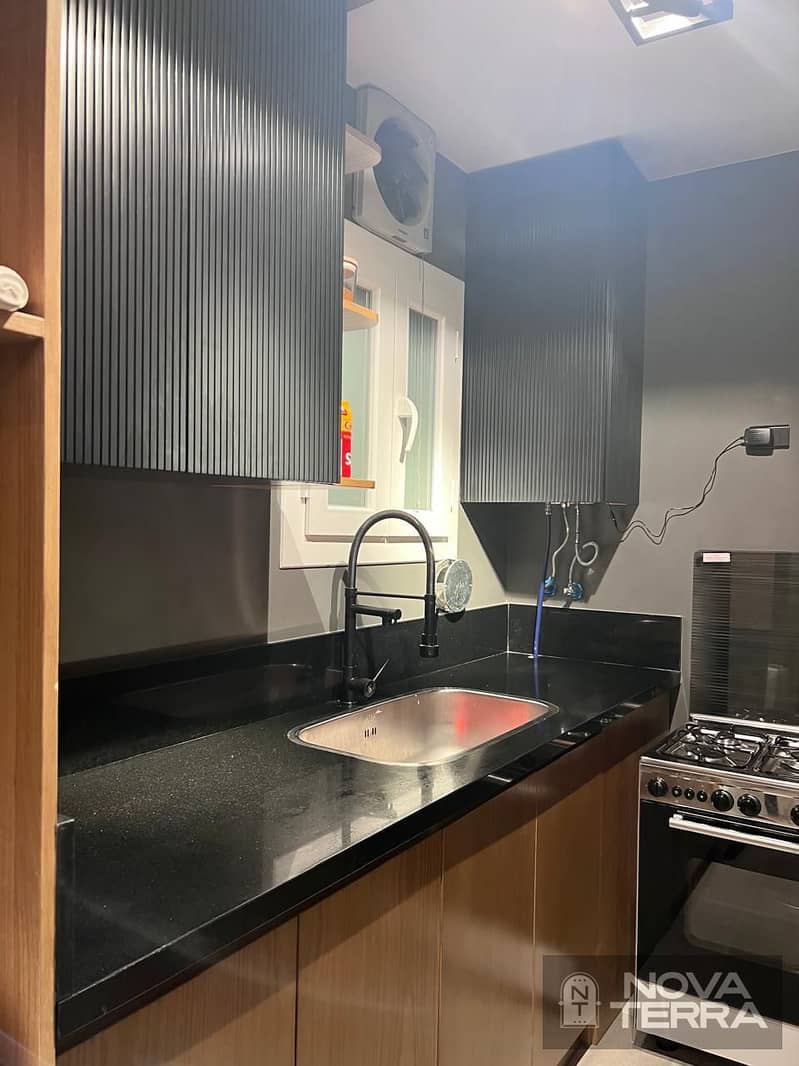 18 Apartment for sale in Beverly Hills Compound (4 Mix) – Sheikh Zayed Third floor with elevator _ Flexible payment options (furnished or unfurnished) _ Prime location-image-18. jpg
