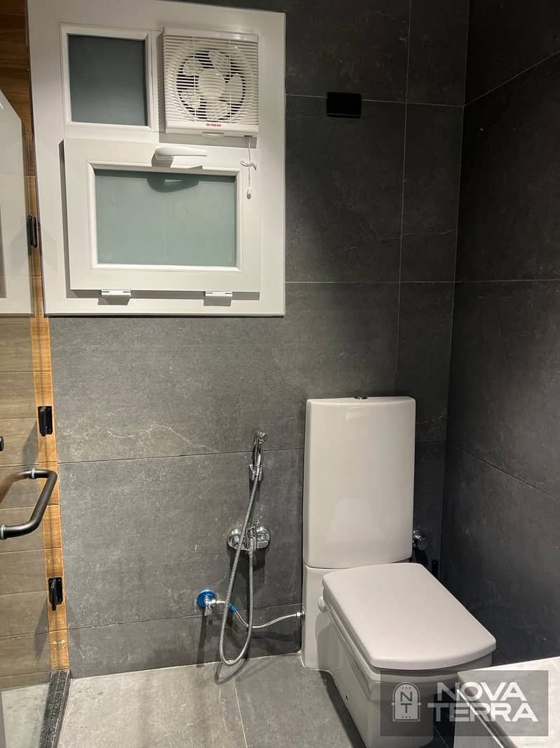 24 Apartment for sale in Beverly Hills Compound (4 Mix) – Sheikh Zayed Third floor with elevator _ Flexible payment options (furnished or unfurnished) _ Prime location-image-24. jpg
