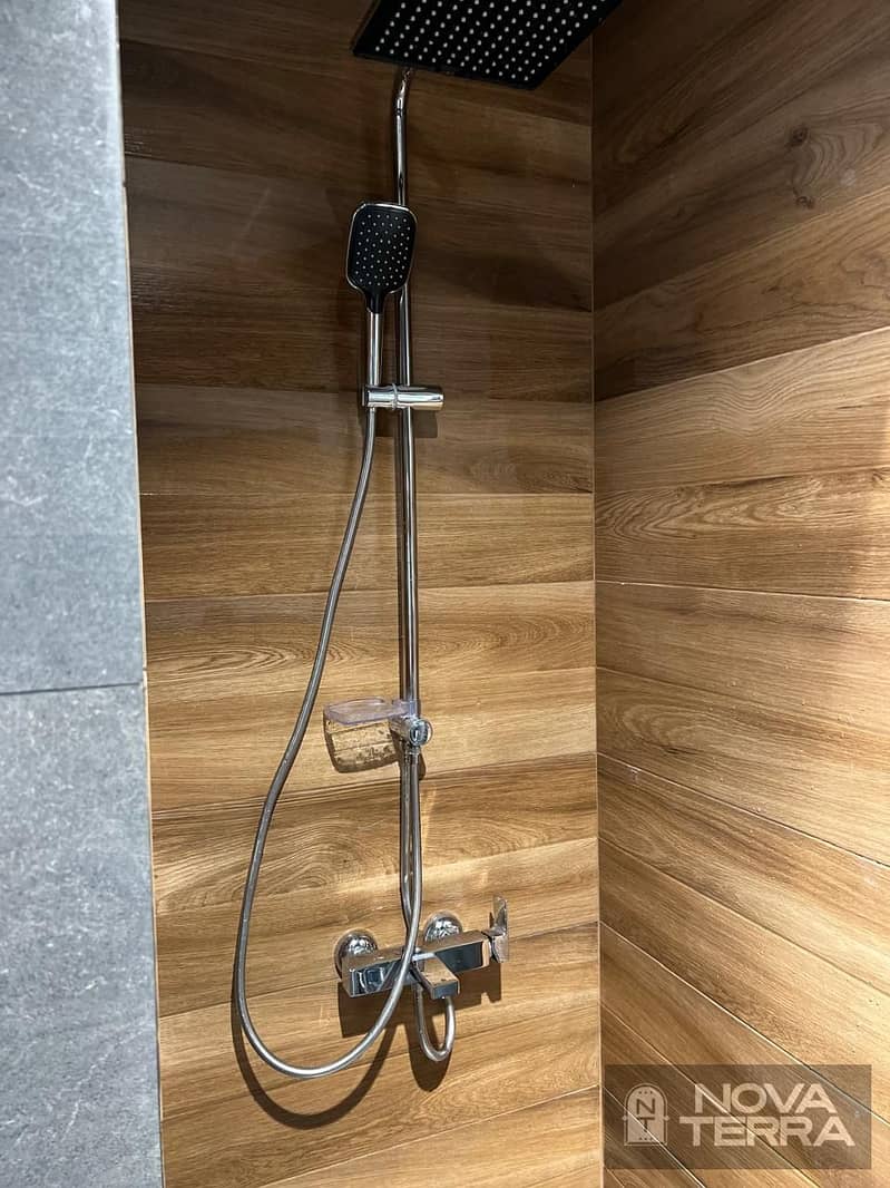27 Apartment for sale in Beverly Hills Compound (4 Mix) – Sheikh Zayed Third floor with elevator _ Flexible payment options (furnished or unfurnished) _ Prime location-image-27. jpg