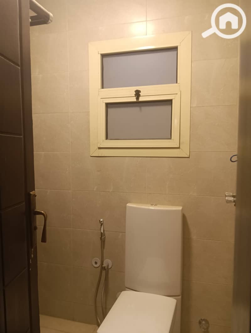 7 46117. jpg