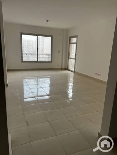 3 Bedroom Flat for Sale in Madinaty, Cairo - 1000562305. jpg 3 Bedroom Flat for Sale in Madinaty, Cairo - 1000562305. jpg