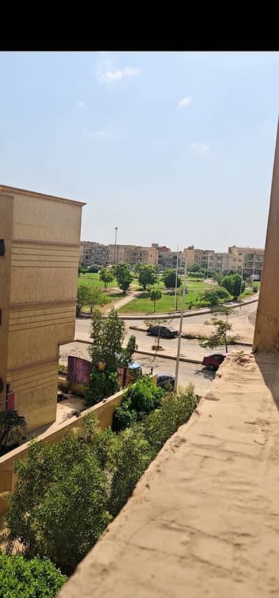 3 Bedroom Flat for Sale in Sheikh Zayed, Giza - 3 bedroom appartment in a prime zayed location