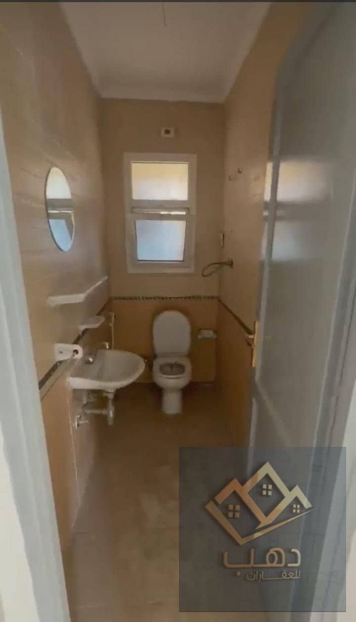 8 501715. jpg