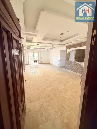 3 Bedroom Flat for Sale in Heliopolis, Cairo - 25ef7b7f-7c7b-421f-a04b-f390cba1b5c8. jpg 3 Bedroom Flat for Sale in Heliopolis, Cairo - 25ef7b7f-7c7b-421f-a04b-f390cba1b5c8. jpg