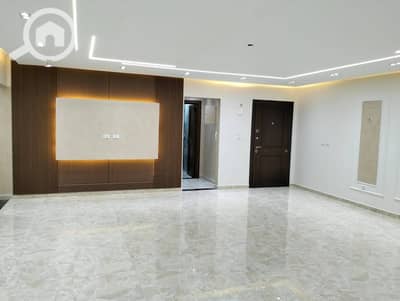 3 Bedroom Flat for Sale in Sheikh Zayed, Giza - WhatsApp Image 2026-06-21 at 9.20. 12 PM (3). jpeg