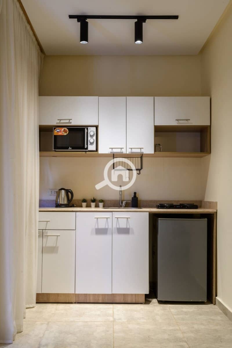 4 03. jpg