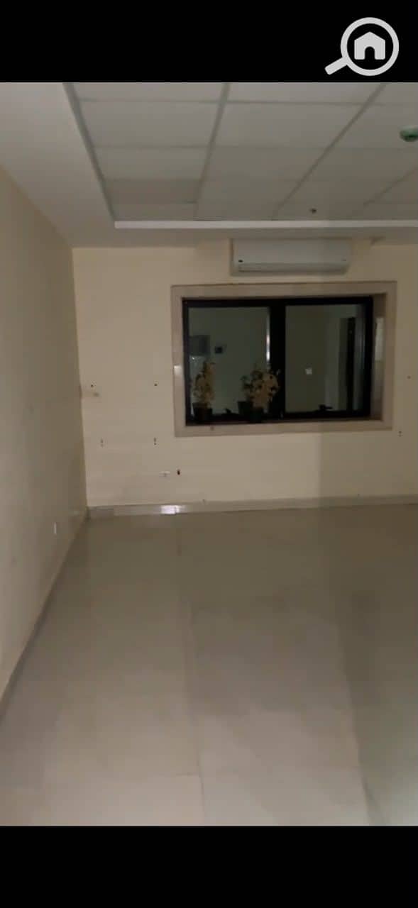 3 Image 27. jpeg