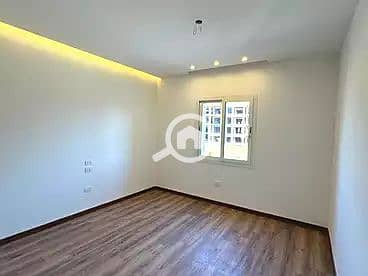 3 60629. webp