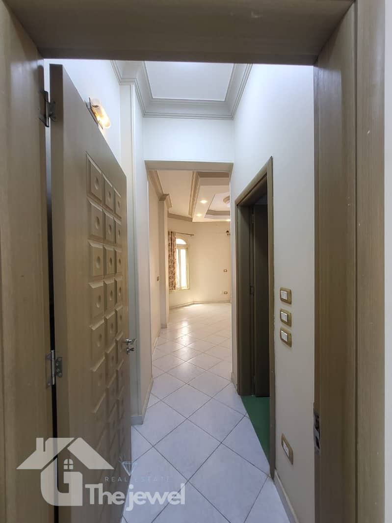 9 1000495078. jpg