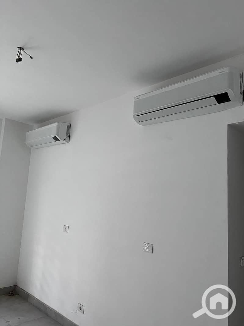 20 1000435516. jpg