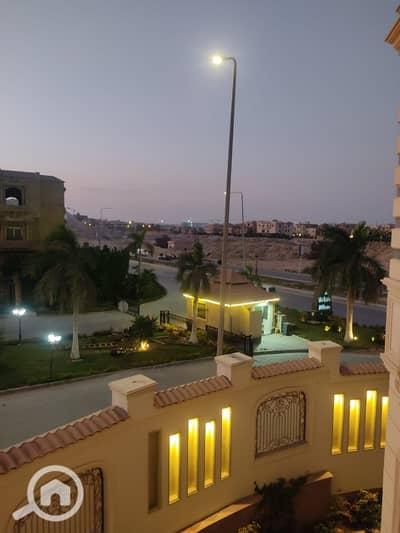 فلیٹ 4 غرف نوم للايجار في 6 اكتوبر، الجيزة - 1000296785. jpg فلیٹ 4 غرف نوم للايجار في 6 اكتوبر، الجيزة - 1000296785. jpg