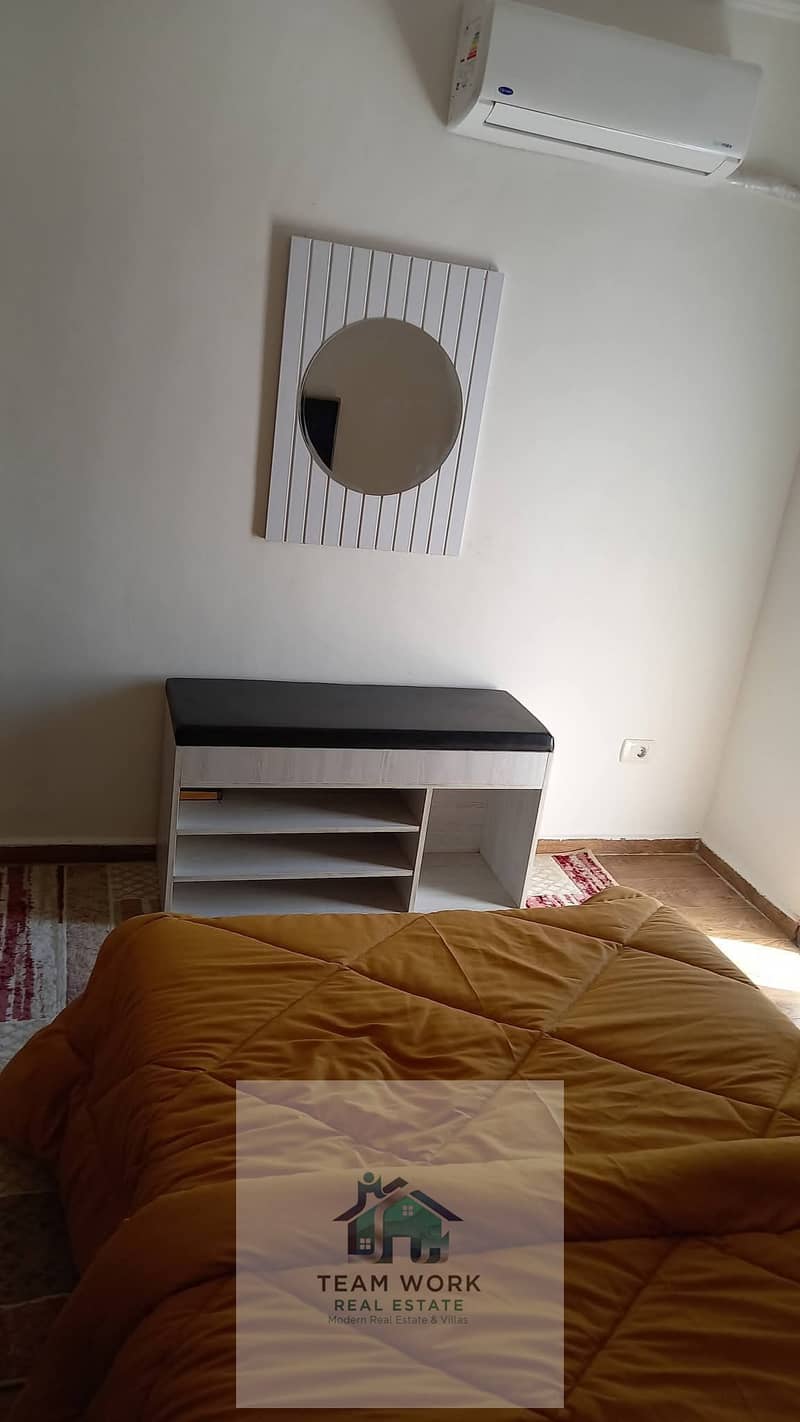 8 bedcbfb2-b234-4d54-adb0-3cf7eaa353bd. jpg