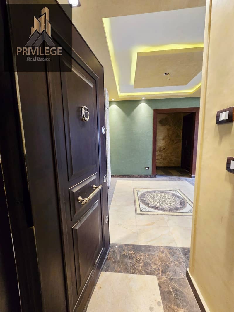 16 1001056812. jpg