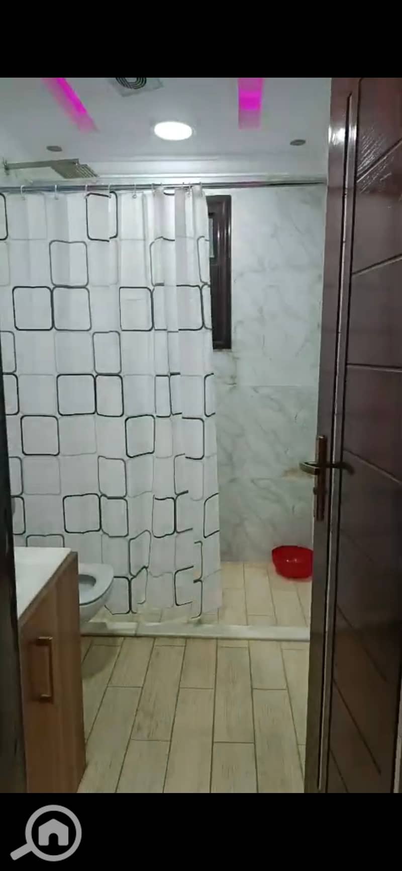 9 924048. jpg