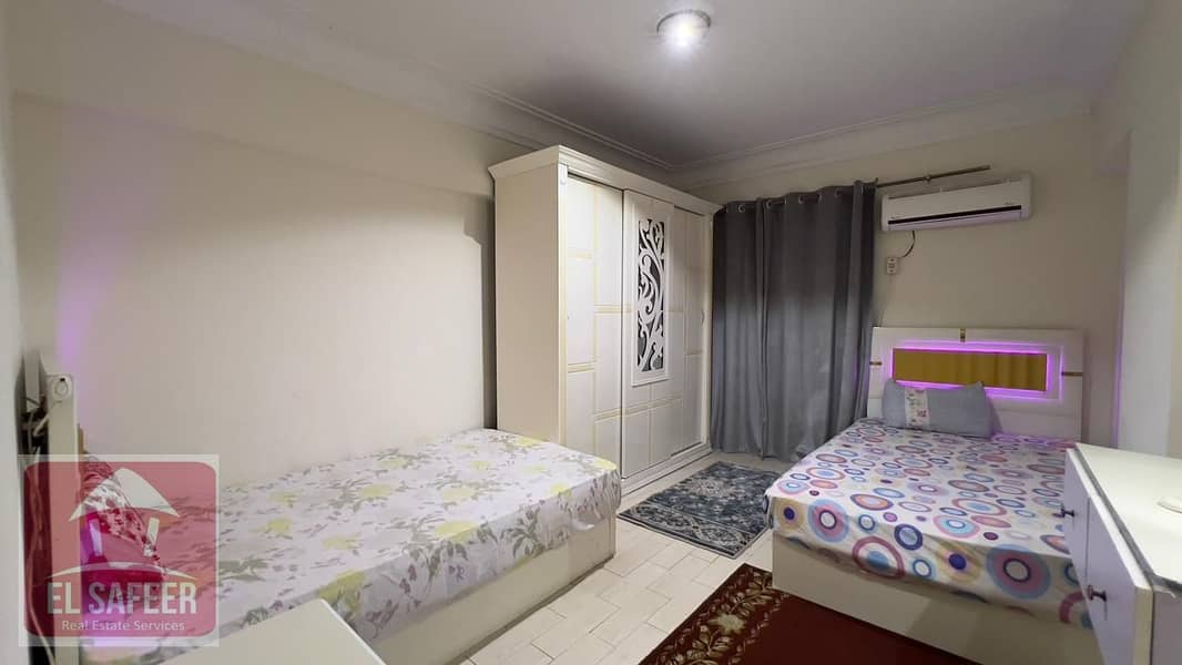 12 dac72d7c-ea91-48cb-8b92-2ee1076e4467. jpg