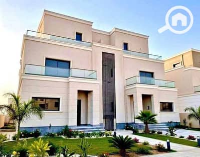 4 Bedroom Twin House for Sale in Sheikh Zayed, Giza - 679049803_1261269022382455_3270874061807556085_n. jpg
