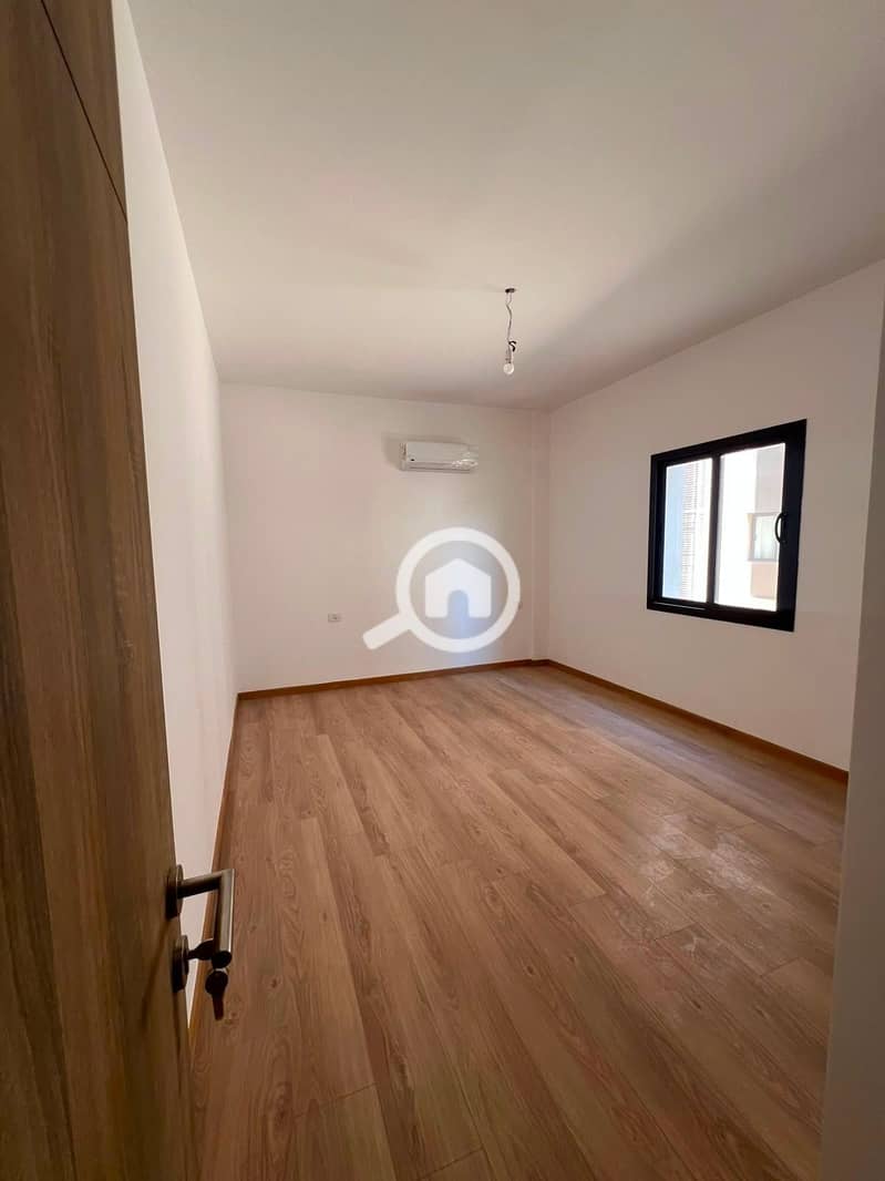 4 454949. jpg