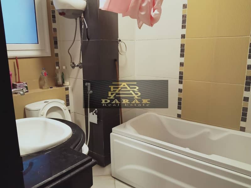4 4a8db024-b44d-411e-8299-9f8bcbcd7a98. jpg