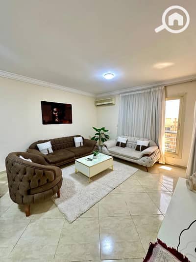 3 Bedroom Flat for Rent in Sheikh Zayed, Giza - bf846b93-d272-4679-9f31-2f43a4a72748. jpg 3 Bedroom Flat for Rent in Sheikh Zayed, Giza - bf846b93-d272-4679-9f31-2f43a4a72748. jpg